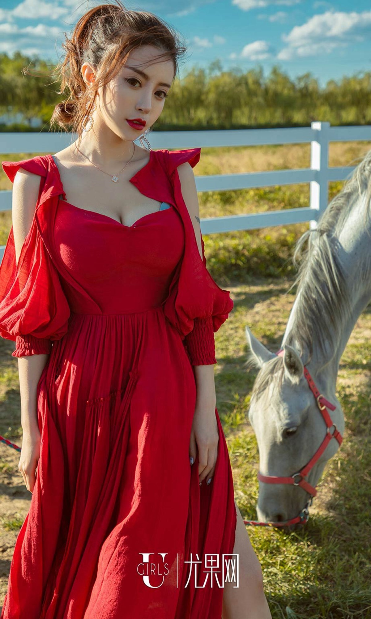 [爱尤物]2018APP NO.1247 陈思琪一踏秋